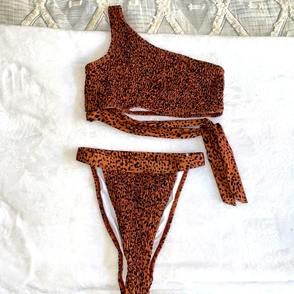 Missguided bikini